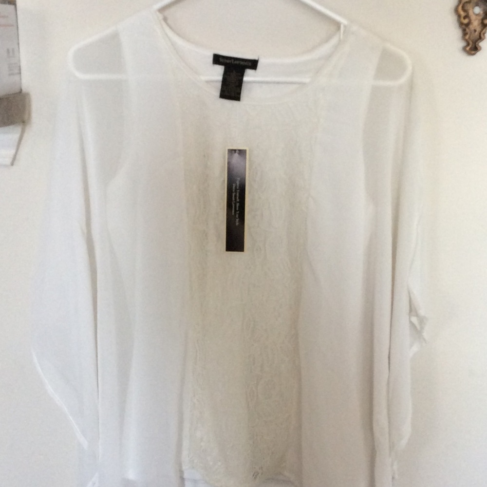 Susan Lawrence top